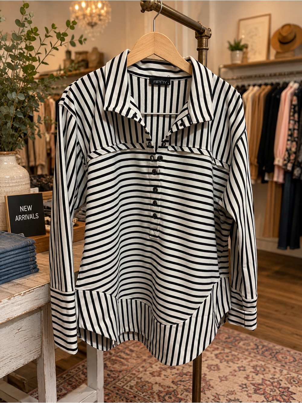 APNY New York Black & White Striped Mixed Stripe Knit Top – NWOT